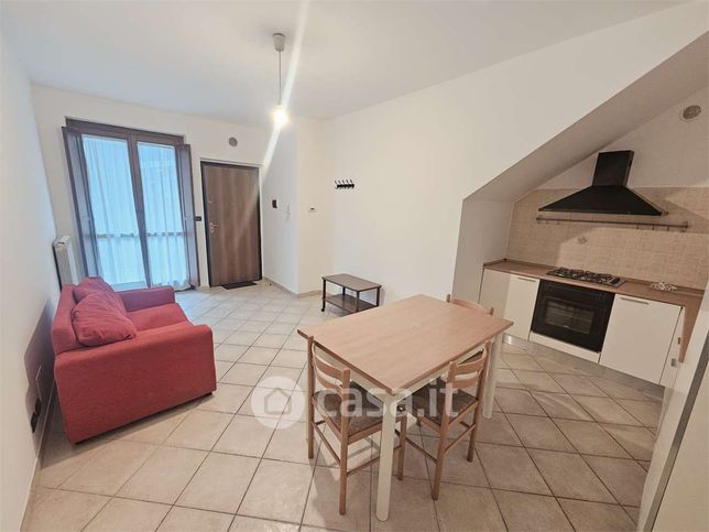 Appartamento in residenziale in Via Carlo Alberto 3