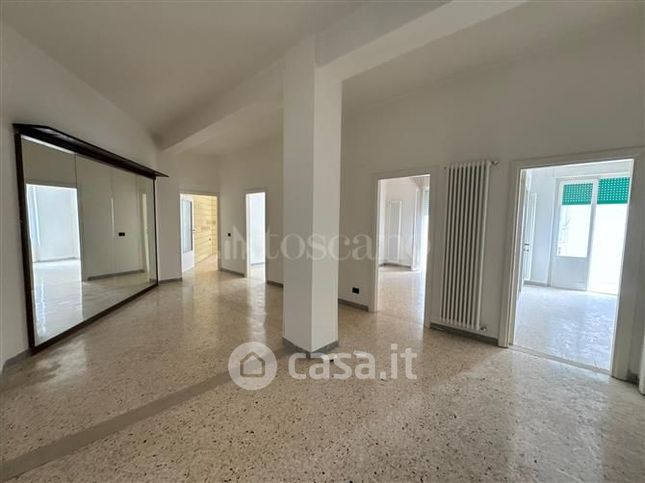 Appartamento in residenziale in Via Dottor G. Camassa