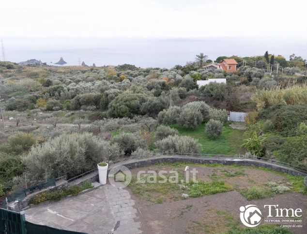 Terreno agricolo in commerciale in Via Lionardo Vigo 40