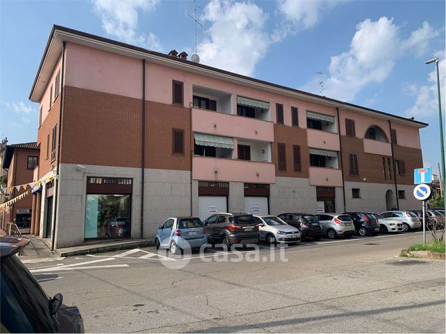 Appartamento in residenziale in Via Reali