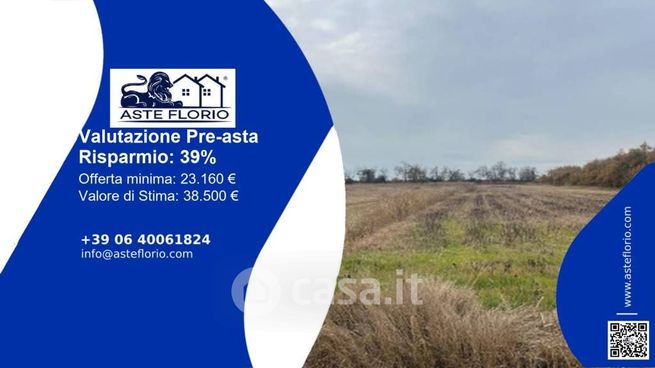 Terreno agricolo in commerciale in Strada 14 Statale della Venezia Giulia