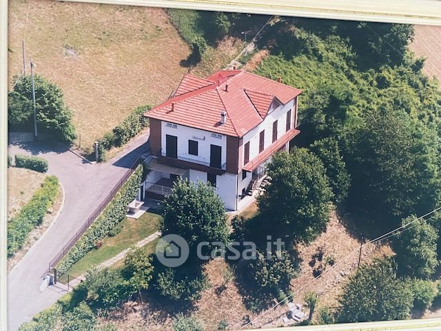 Casa indipendente in residenziale in cozzano