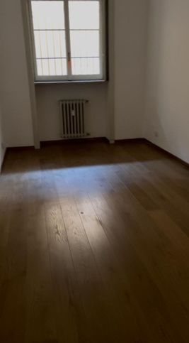 Ufficio in commerciale in Via Pietro Mascagni 33