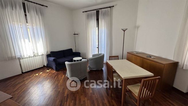 Appartamento in residenziale in Via Madonnina del Grappa 4