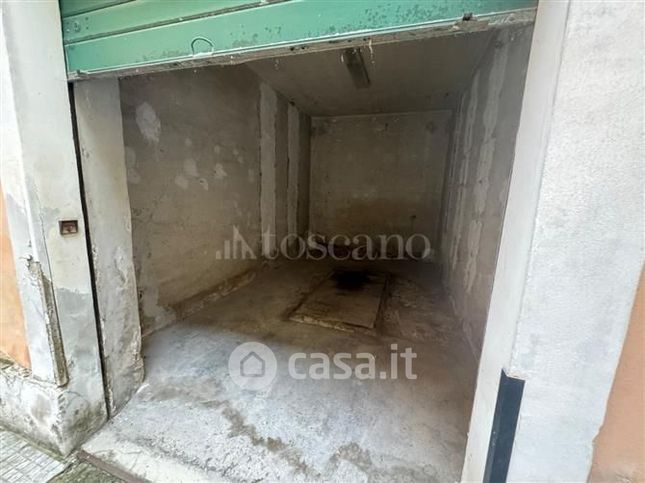 Garage/posto auto in residenziale in Viale XXI Aprile