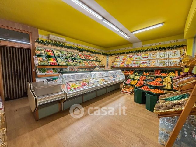 Ufficio in commerciale in Piazza Papa Giovanni XXIII