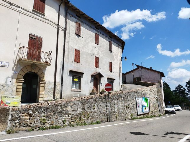 Casa indipendente in residenziale in Via al Castello