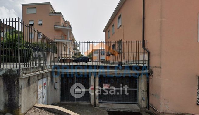 Garage/posto auto in residenziale in Via Roberto Ardigò