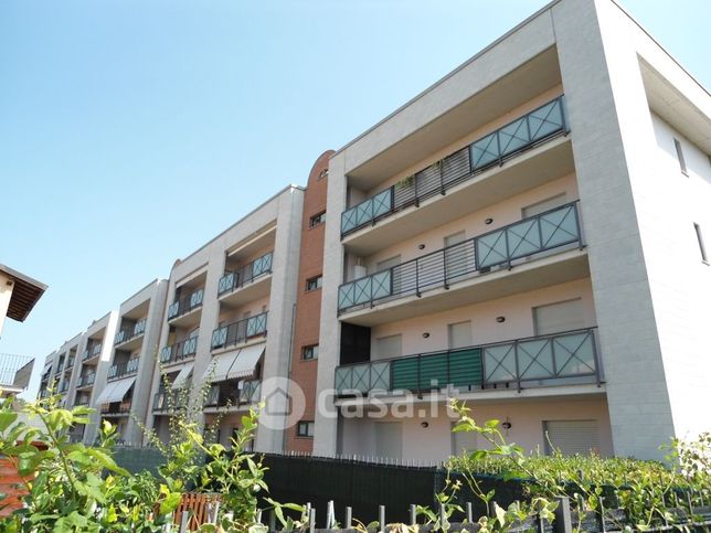 Appartamento in residenziale in Via Vecchia per Gambolò 21