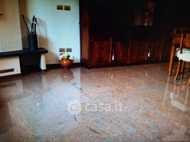 Villetta a schiera in residenziale in 