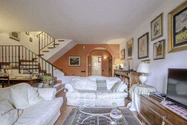 Villetta a schiera in residenziale in 