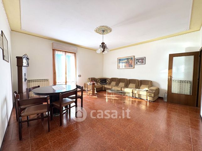 Appartamento in residenziale in Via Statale 91