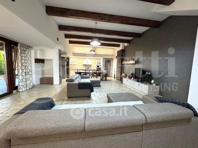 Appartamento in residenziale in Via Aldo Moro 63