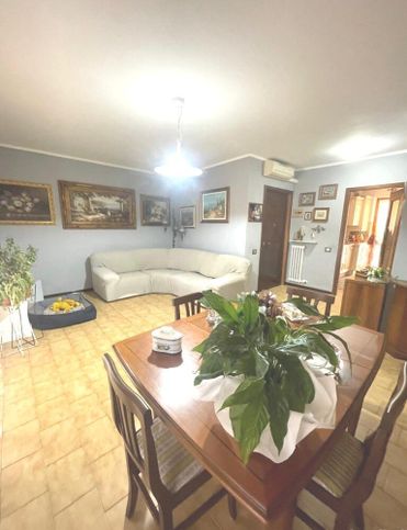 Appartamento in residenziale in Via Padania
