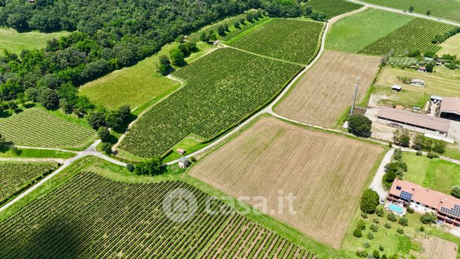 Terreno agricolo in commerciale in Via Edmondo de Amicis