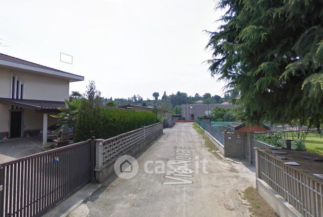 Appartamento in residenziale in Via Novara