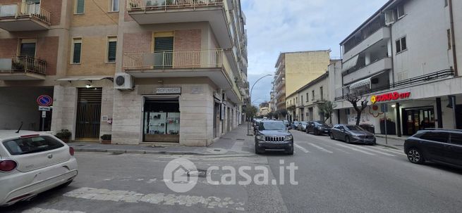 Box/posto auto in residenziale in Via Giulio Antonio Acquaviva