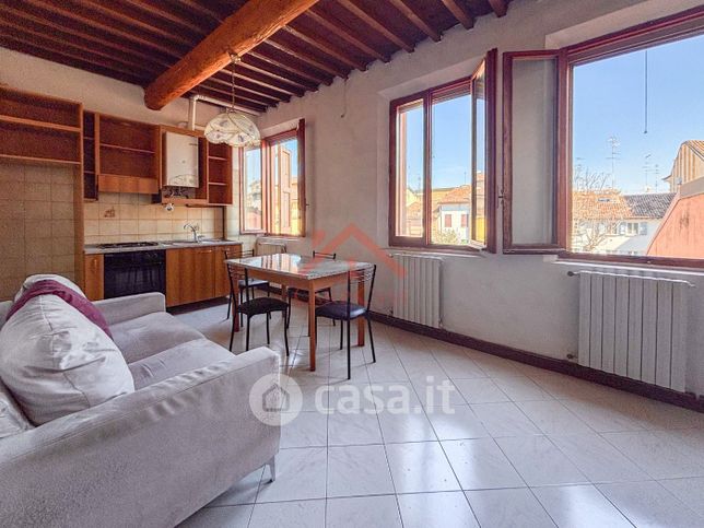 Appartamento in residenziale in Via Cesare Battisti