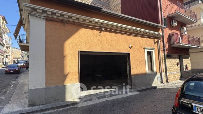 Box/posto auto in residenziale in 