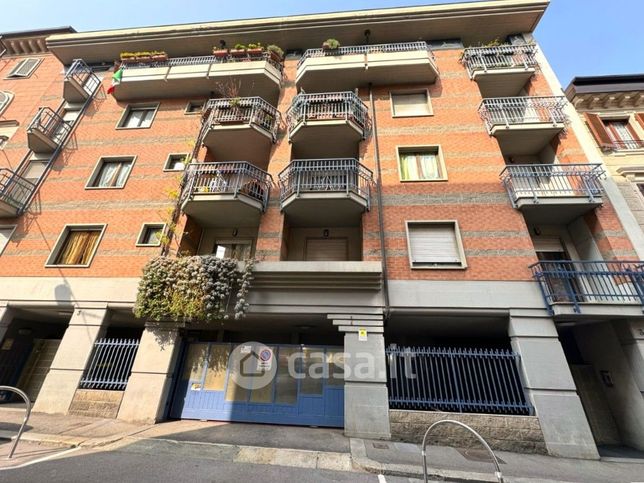 Box/posto auto in residenziale in Via Giuseppe Maria Bonzanigo