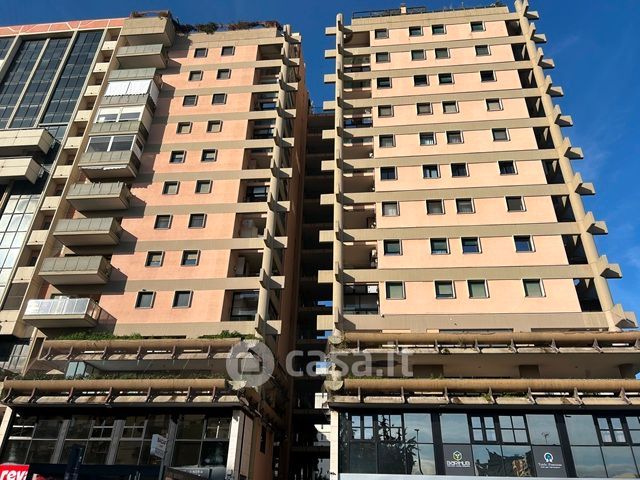Appartamento in residenziale in Via Camillo Rosalba 47 J