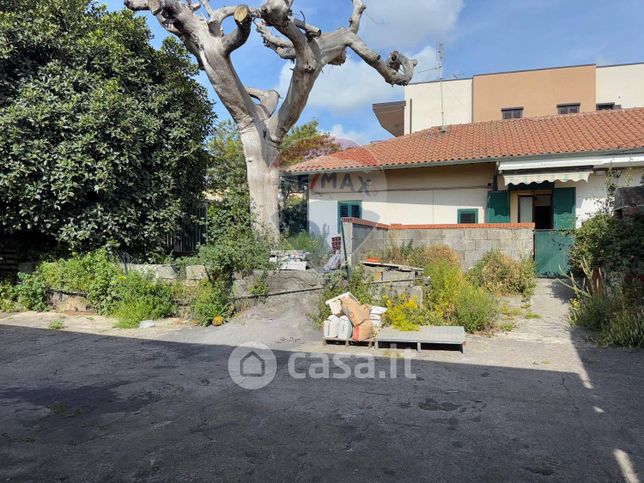 Casa indipendente in residenziale in Via Antonio de Curtis 8