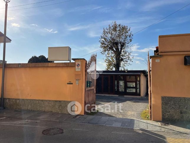 Garage/posto auto in residenziale in Via Umberto I 59