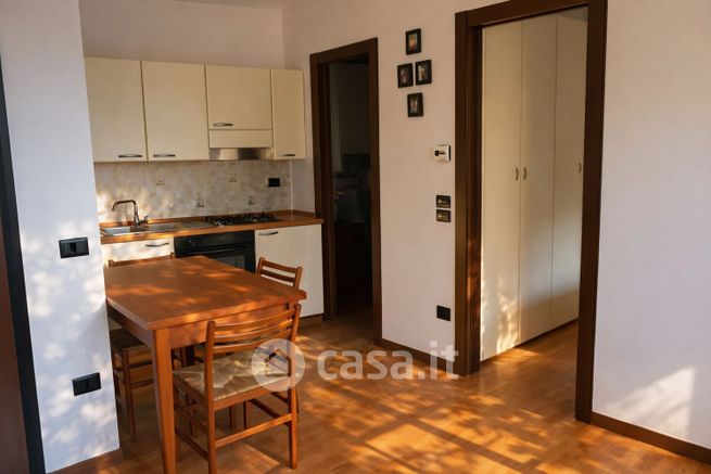 Appartamento in residenziale in rossi 11