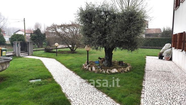 Rustico/casale in residenziale in Via Vasco de Gama