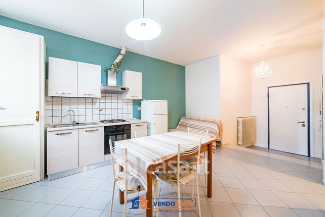 Appartamento in residenziale in Via Alessandro Volta 26