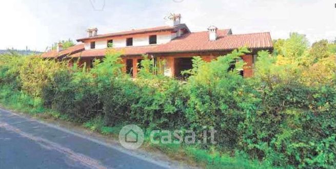 Casa indipendente in residenziale in Via dei Colli