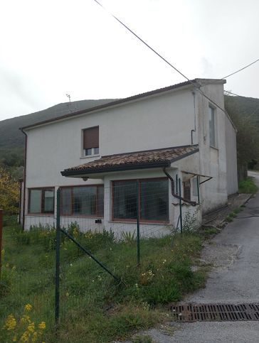 Villa in residenziale in colle matteo