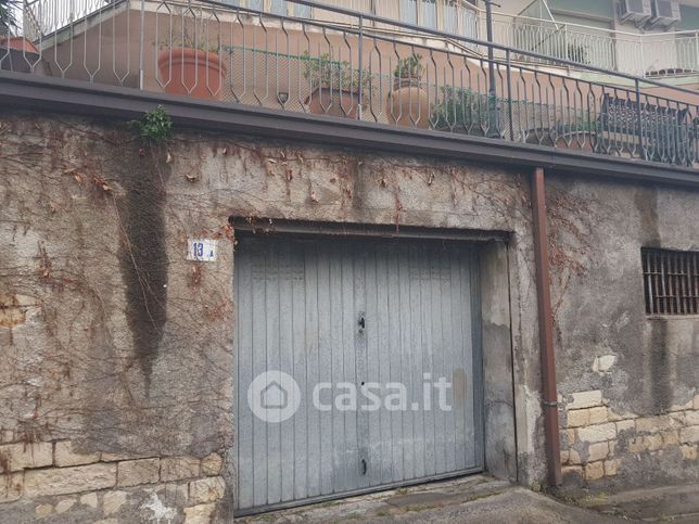 Box/posto auto in residenziale in Via Luigi Einaudi 13 a