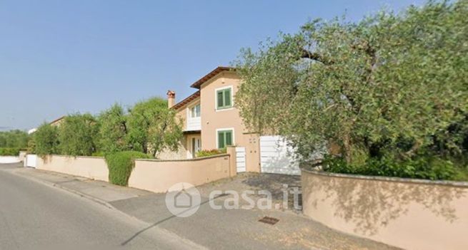 Villa in residenziale in Via San Giuseppe 14