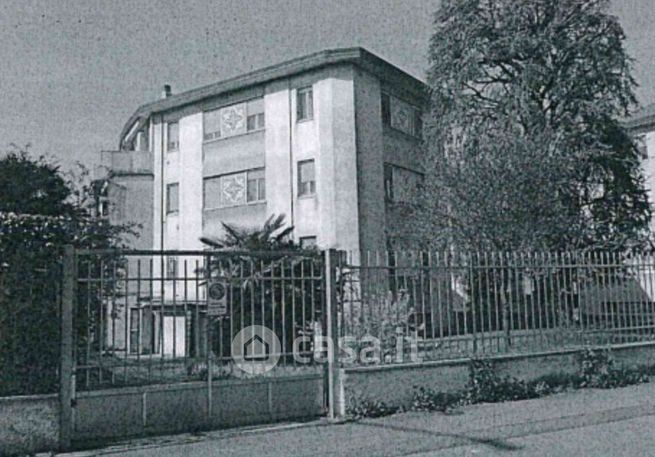 Appartamento in residenziale in carlo Alberti 9 /11