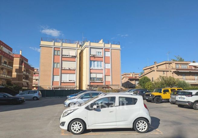 Appartamento in residenziale in Via Carlo Pirzio Biroli 182