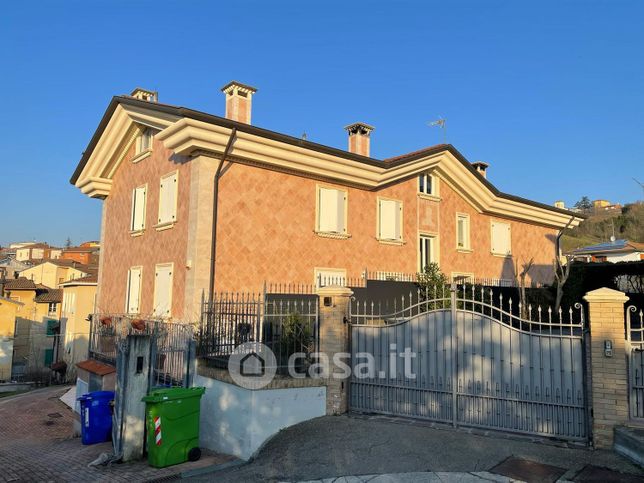 Appartamento in residenziale in Via Pirani