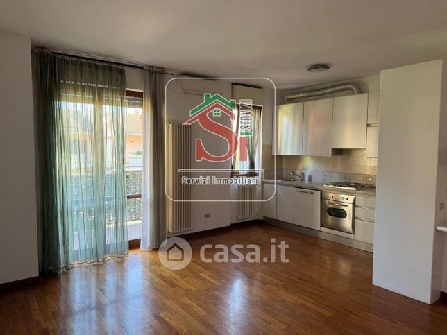 Appartamento in residenziale in Via G. B. Rota 21