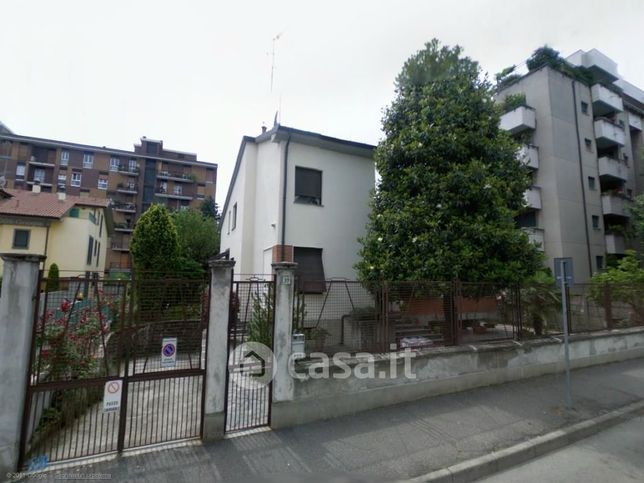 Appartamento in residenziale in Via Gaetano Donizetti 39