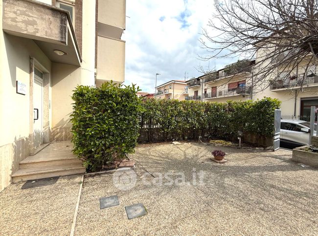 Appartamento in residenziale in Via Trento