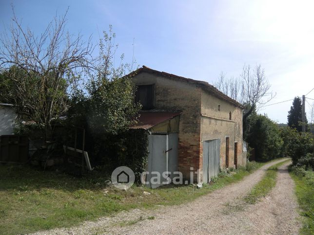 Terreno edificabile in residenziale in Località Cacciano