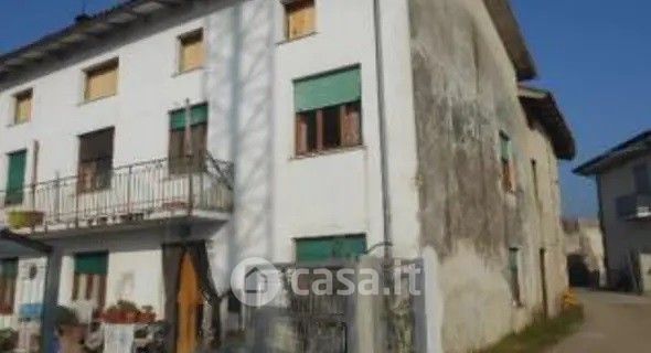 Appartamento in residenziale in Via Nogaredo 54