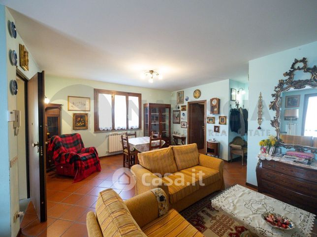 Villetta a schiera in residenziale in Via di Monteloro