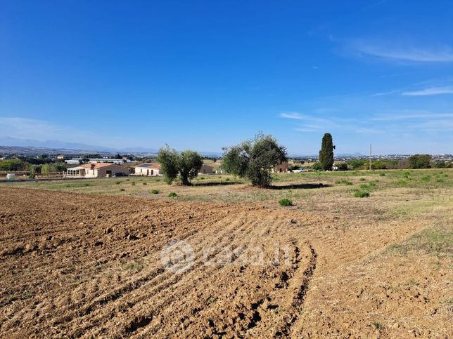 Terreno edificabile in residenziale in Via Cavallino 55