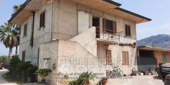 Villa in residenziale in Strada Matera