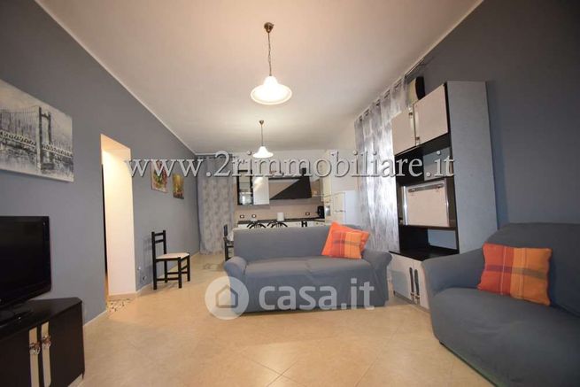 Villa in residenziale in Via del Mare