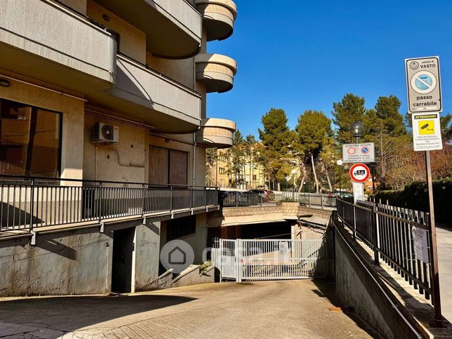 Garage/posto auto in residenziale in Corso Europa