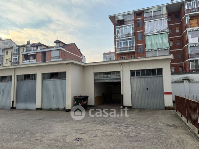 Box/posto auto in residenziale in Via Cognetti De Martiis 45