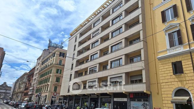 Ufficio in commerciale in Via Flaminia 53