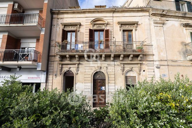 Casa indipendente in residenziale in Via Guglielmo Marconi 16